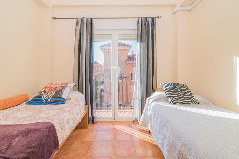 Foto 70a80b41-9c64-4456-96b5-7d28c59b29cb. Casa aparellada a avenida avenida dilar 15 a Purchil Vegas del Genil