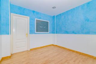 Business premise in Calle Calle Doctor Fleming, 17 17