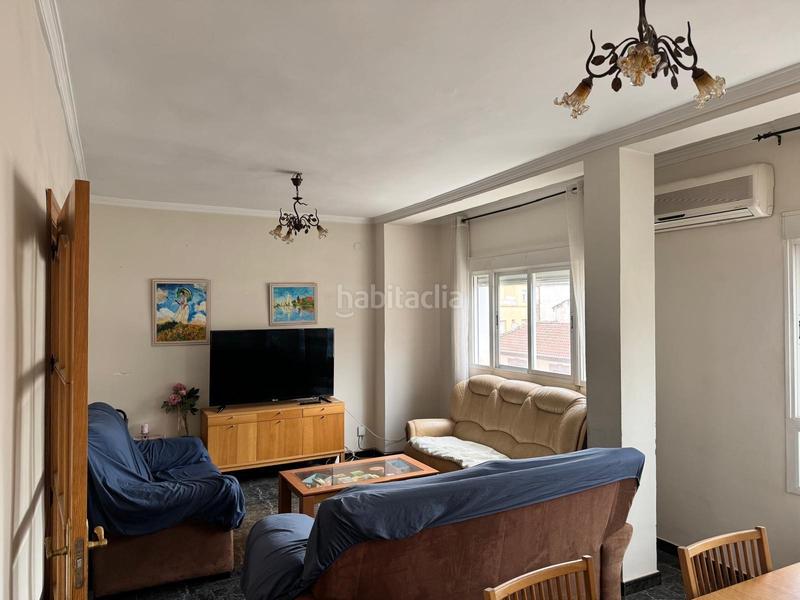 Foto bcaa1d33-5c54-4e2e-97ed-d9f80e6bad34. Etagenwohnung in Fígares Granada