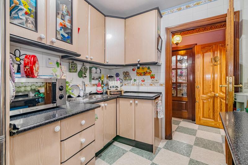 Foto eef8aa98-9907-4915-89f9-c31d0431f256. Chalet dans calle de san martín 6 dans Barrio de Albaicín Granada