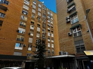 Alquiler Planta baja en Calle calle flores 4. Alquiler en granada camino de ronda