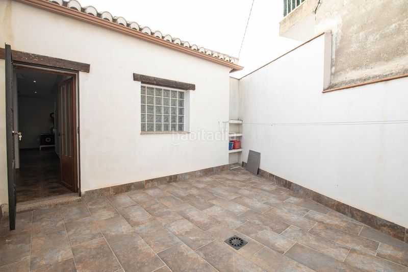 Foto 64366f25-83d5-4951-b9f4-5647d409e35f. Casa adossada a calle cordoba a Güevéjar