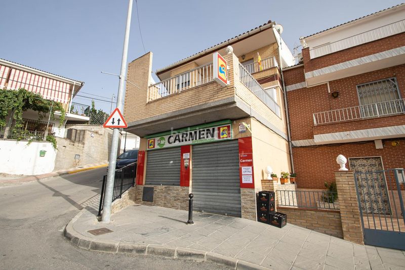 Foto 94f05db4-61d5-4c1f-a6b2-a26e127790c0. Casa adossada a calle cordoba a Güevéjar