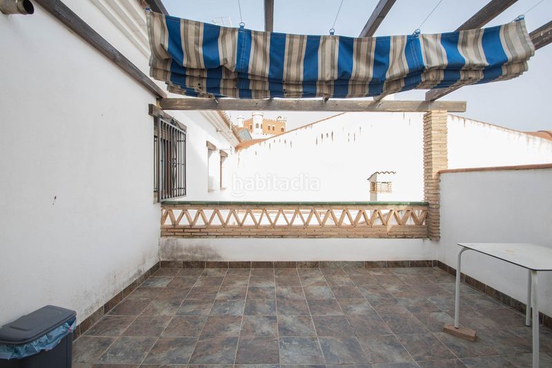 Foto cbf6e2d7-0ddc-4a61-b327-4d62f679fe35. Casa adossada a calle cordoba a Güevéjar