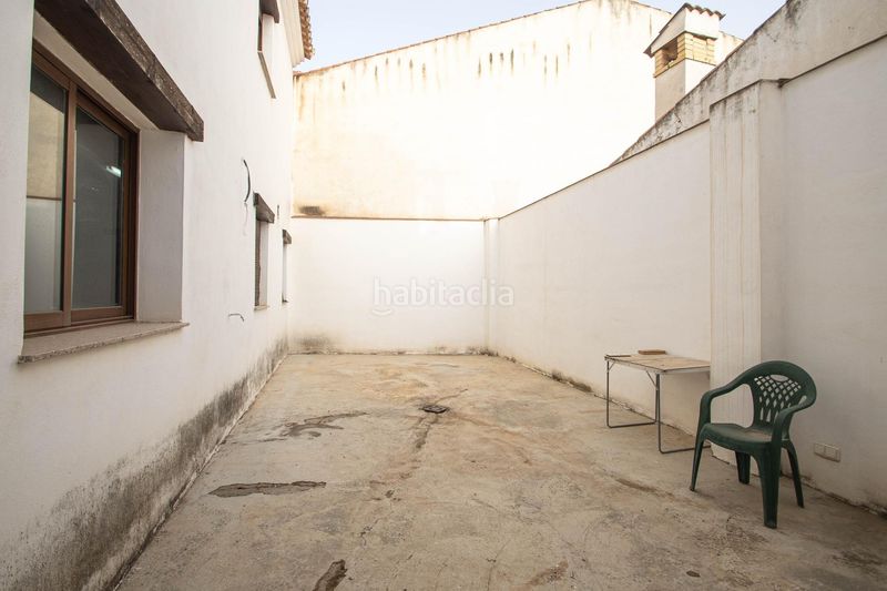 Foto e0fd3c32-6ed6-469b-aa57-22104e659d96. Casa adossada a calle cordoba a Güevéjar