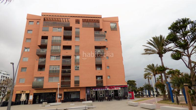 Foto 0d48b014-3a69-4c89-8dc9-affd0010a4e2. Pis a calle pacífico 3 a Paseo Marítimo Oeste - Pacífico Málaga