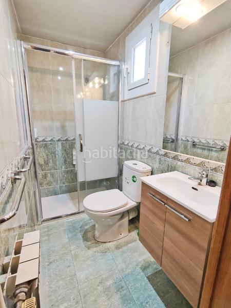 Foto 4f08748d-d5f0-467b-a07a-793d6b20acd6. House with heating parking in La Font d´en Fargues Barcelona