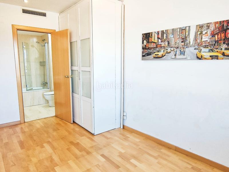 Foto 53f7ab76-71bc-4980-9482-91612ee450a7. Piso en Carmel Barcelona