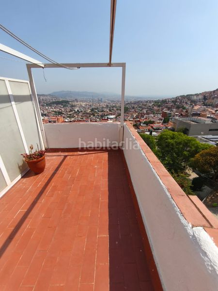 Foto da628d0d-a9ae-4af6-8a10-18e8125f6d8f. Pis a Carmel Barcelona