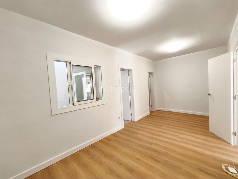 Foto 0f421477-881a-4955-b6fe-42759a30e62d. Piso en Carmel Barcelona