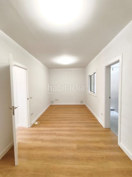 Foto 55971384-652f-4e38-b2ff-761d7abb0361. Piso en Carmel Barcelona