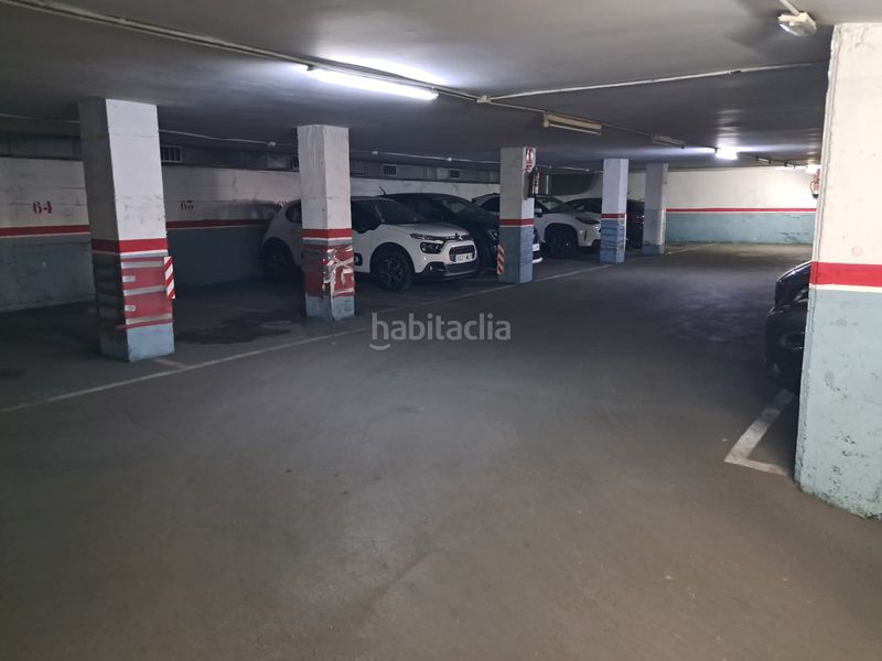 Foto a5a9e467-6d42-4576-9494-427a39dcc2e6. Aparcament cotxe a Carmel Barcelona