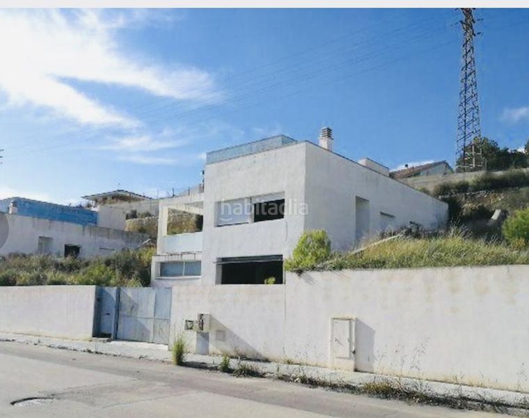 Foto 08aecc52-7d9b-4a76-bd03-e01fa1fd4d76. Casa con parcheggio in Els Masos - Els Garrofers Coma-ruga