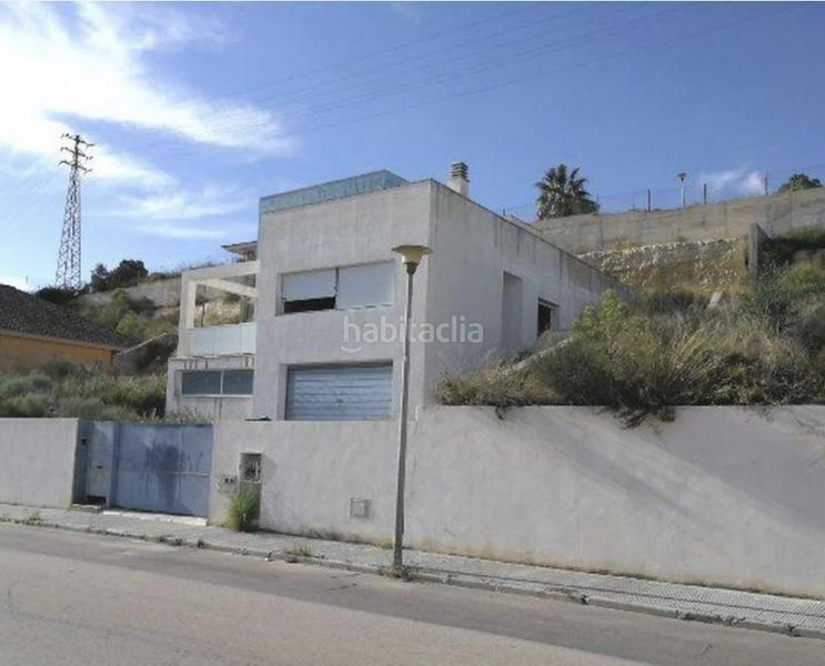 Foto b61925dc-6d2c-438e-87be-f96fc7265d0e. Casa con parcheggio in Els Masos - Els Garrofers Coma-ruga