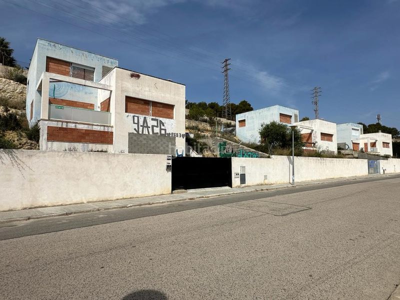 Foto 1115ddc9-1ec0-4239-bd1f-2b6ca72dcec4. Casa amb aparcament a Els Masos - Els Garrofers Coma-ruga