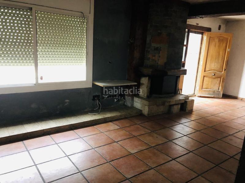 Foto 8293844c-17dc-4a7f-b2a3-0d46baab85dd. Casa con piscina in Bisbal del Penedès (La)