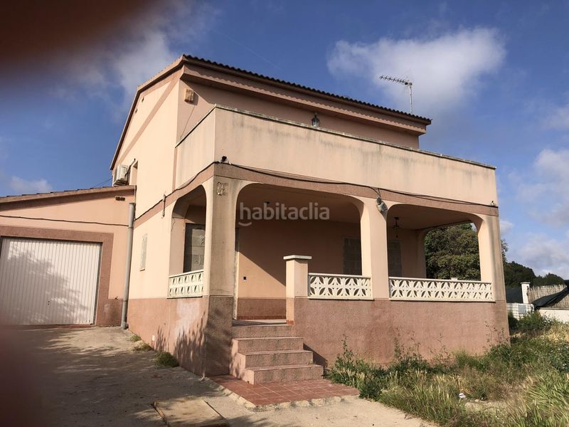 Foto c1997f20-c792-49b7-9fd2-40eb5cfee9ab. Maison avec parking dans Catllar (El)