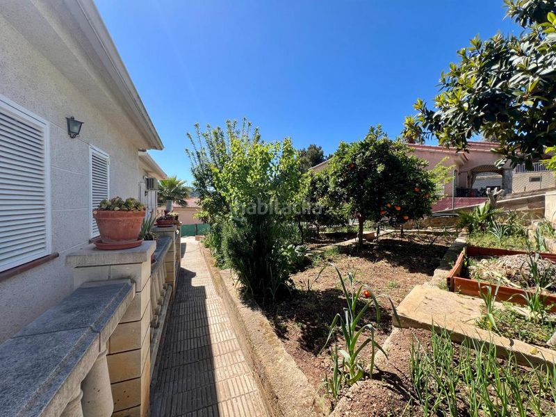 Foto 59b77fef-f966-4376-845d-2f7aa444fc56. Casa amb calefacció aparcament piscina a Mas romeu Calafell