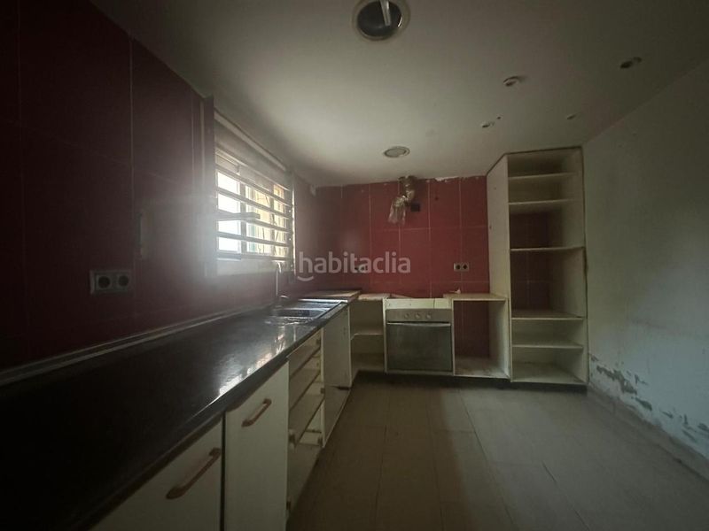 Foto 4654b8e5-3541-4e8b-8558-8675bd75bc31. Casa con parcheggio in Santa Oliva