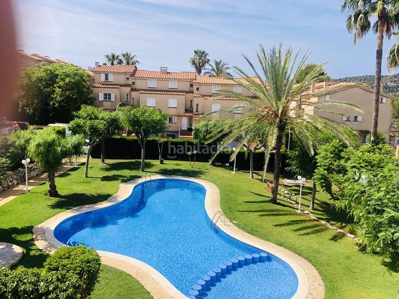 Foto 1b96347b-3ec1-4a4b-a542-6b2c69b06130. Casa aparellada amb aparcament piscina a Altafulla