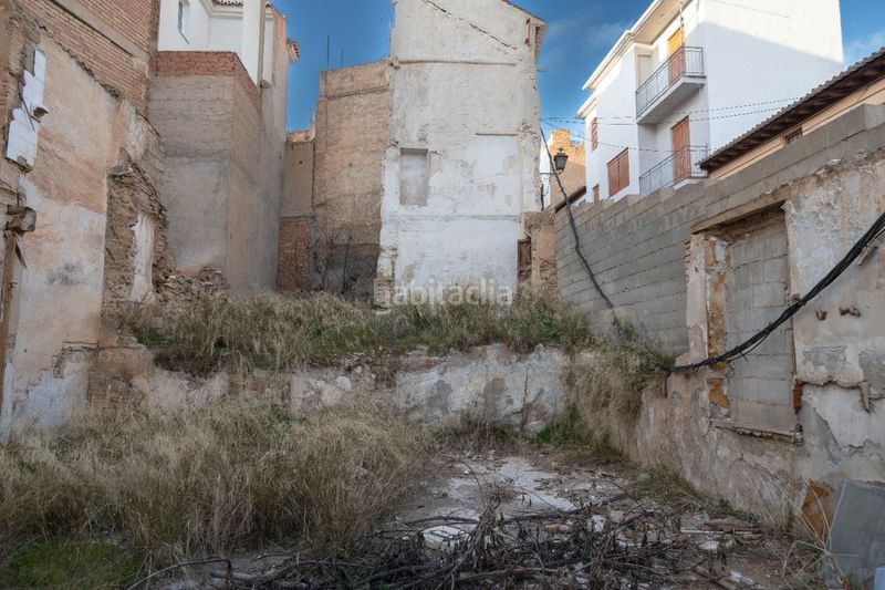 Foto e121f2b5-c6f9-46fc-96a4-6d3615db2de7. Terreny residencial a Padul