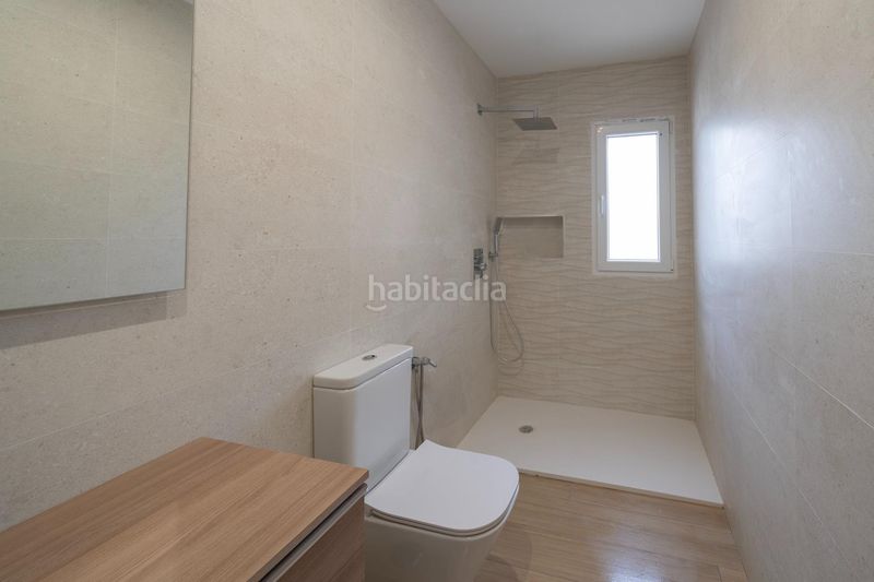 Foto 2ce6ea65-2bd5-4bad-8c7b-8f49583636a2. Casa amb aparcament a Dílar