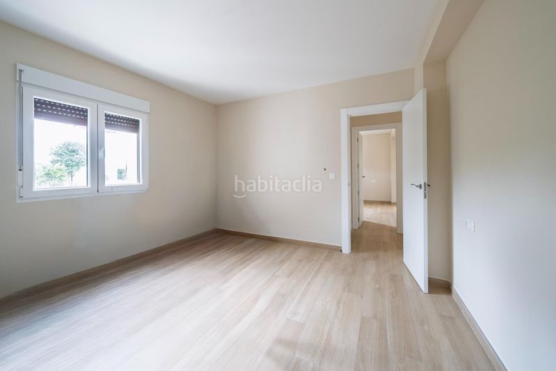 Foto 6789d6f0-d1c8-48b9-9989-c03b36168acb. Casa amb aparcament a Dílar