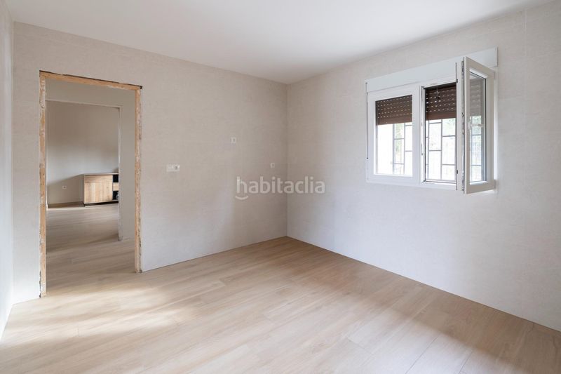 Foto 8a978010-bb4e-4e21-bddf-0dabc135c801. Casa amb aparcament a Dílar