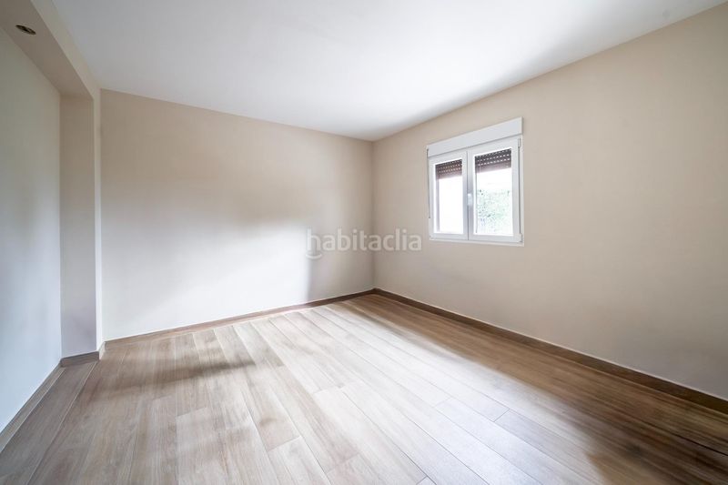 Foto a1e5bc97-e5e4-4b93-979a-42d93fecefb7. Casa amb aparcament a Dílar