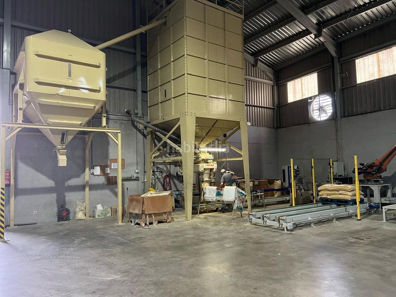 Foto 49c4dfa6-cdcd-4b94-a00f-b07c74c82fc0. Nau industrial a Santa Fe