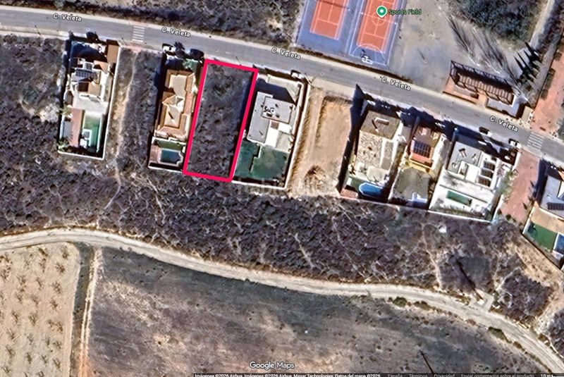 Foto acaa82e8-ead8-4795-adba-64347a479849. Terreny residencial a Dílar