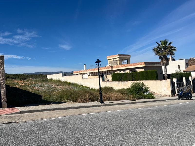 Foto b97327cd-08b6-49b3-9f75-fa56d9e5ccfc. Terreny residencial a Dílar