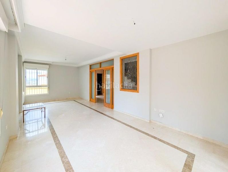 Foto ca6535ec-6f3f-4693-982a-0076de7a0c52. Casa amb aparcament a Cájar