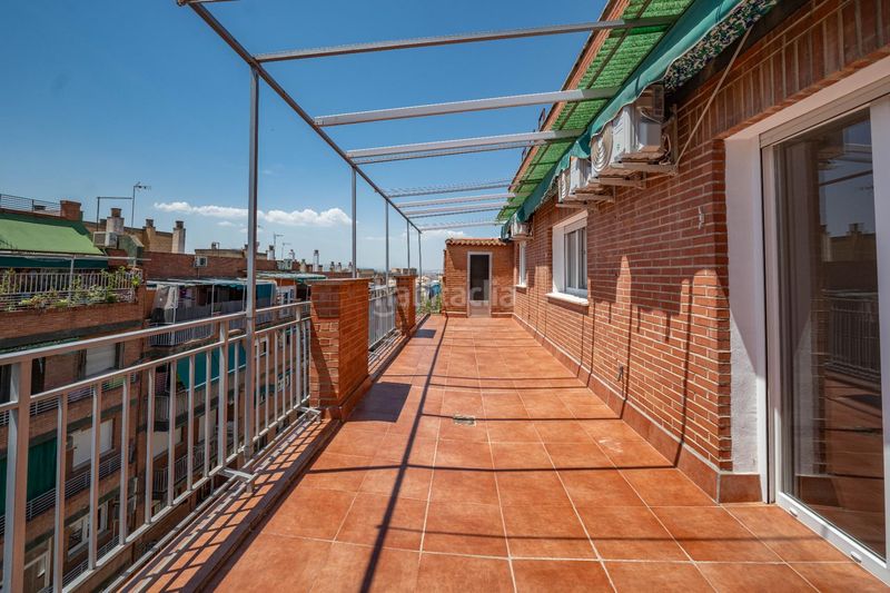 Foto f0abf252-b850-46e8-95d0-0c21d6bd0219. Àtic amb calefacció a San Francisco Javier Granada