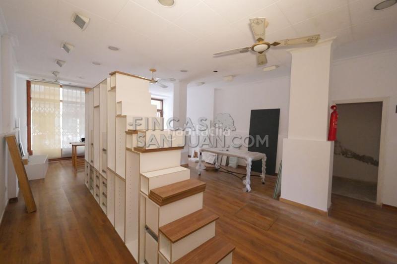 Foto 5a91e2d1-3265-4d70-8135-27637253b4bb. Locale commerciale in Centro San Juan de Alicante