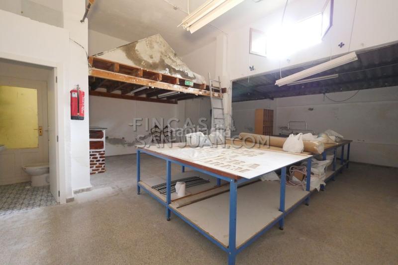 Foto 816084b7-bc80-49f1-88e7-fcec5234f2a0. Locale commerciale in Centro San Juan de Alicante