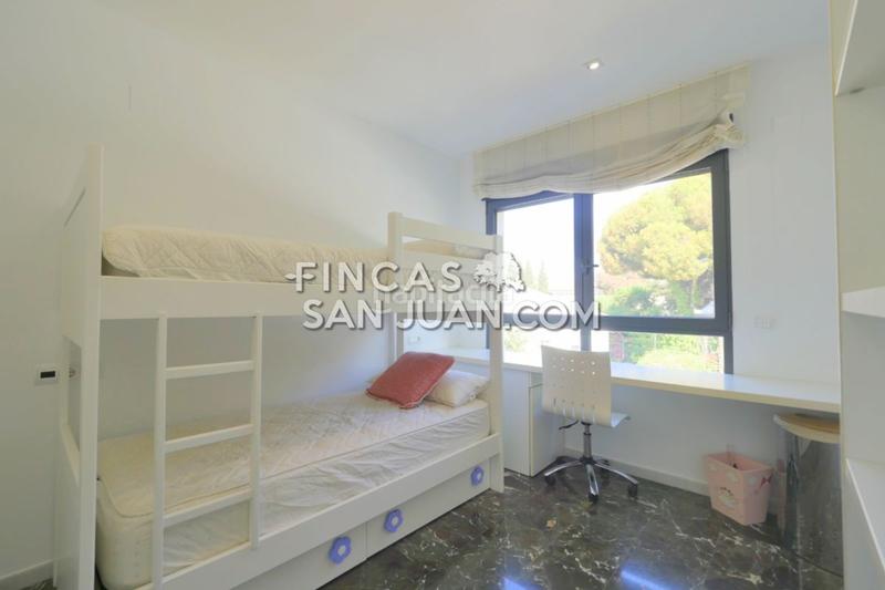 Foto 30d9a33c-d8b1-48cf-880b-50c9b19f84c0. Xalet amb calefacció aparcament piscina a Salafranca-Lloixa San Juan de Alicante