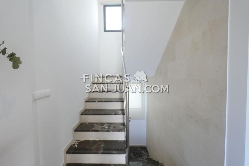 Foto d78c438b-35c9-4e55-8bb6-e527fe601ba3. Xalet amb calefacció aparcament piscina a Salafranca-Lloixa San Juan de Alicante