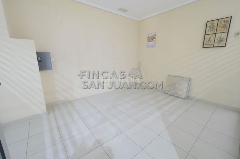 Foto 3569fcb7-8d3a-4a10-9ff7-444496d6bcfa. Local comercial a Centro Mutxamel