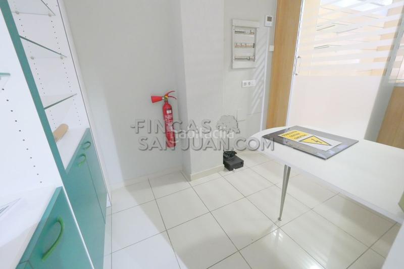 Foto 65e3c8e7-5263-4071-b433-34f700075947. Local comercial a Centro Mutxamel