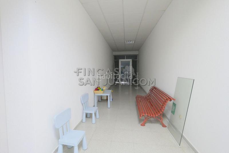 Foto b47d788b-1597-4ca3-bae8-d80517c600c4. Local comercial a Centro Mutxamel