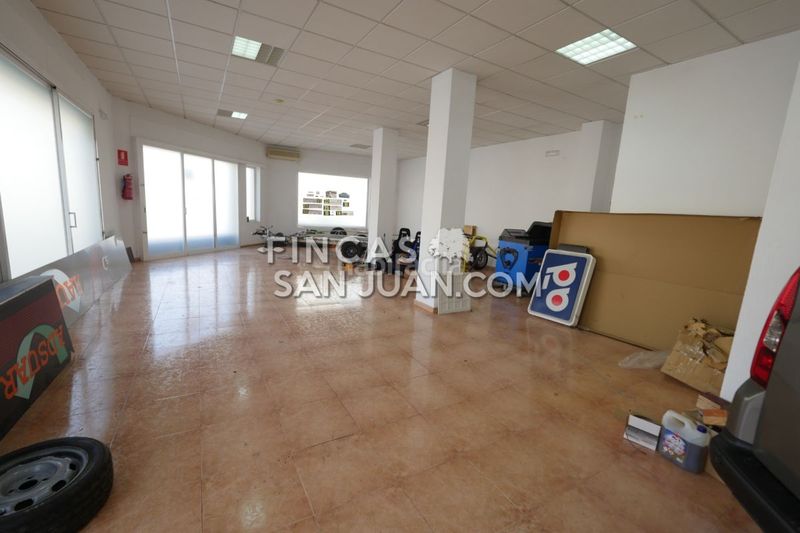 Foto 53a103f1-6af1-41bf-8c3e-8ed9c1bbfac6. Local comercial a Campello Pueblo Campello (el)
