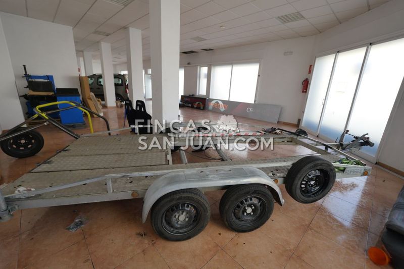 Foto bc828f9e-4cd2-41ba-8304-abf445817bcc. Local comercial a Campello Pueblo Campello (el)