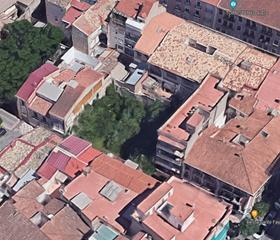 Terreny residencial a San roque 46-52. Parcela en venta en elda.