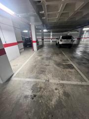 Parking voiture  Mosen pedro mena. Garaje en venta en centro.