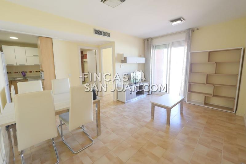 Foto 58867b05-639d-444b-9b6b-a50d29c018e0. Appartamento con riscaldamento parcheggio in Campello Playa Campello (el)
