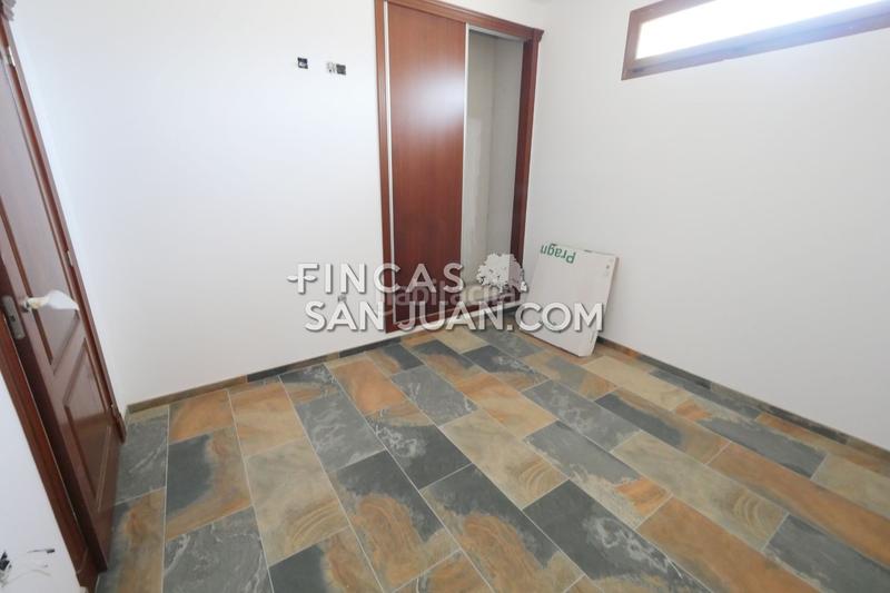 Foto 08358a67-9463-4bb4-ad78-854085c72068. Xalet amb aparcament piscina a Pueblo Acantilado-Lanuza Campello (el)