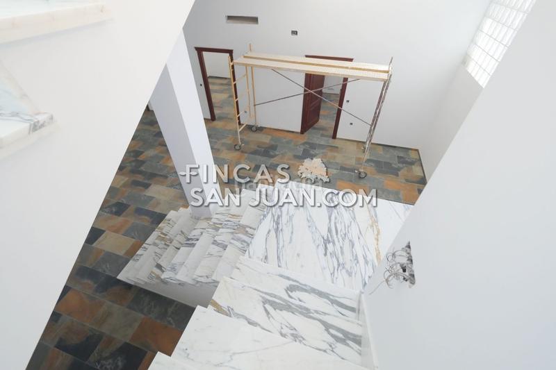 Foto 0c722de0-f6ac-4905-9e32-c0750d35078b. Xalet amb aparcament piscina a Pueblo Acantilado-Lanuza Campello (el)