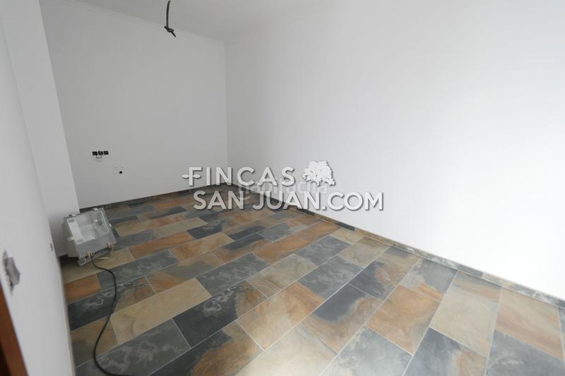 Foto a13fedbf-ed33-423c-a6c6-6bab8b4c596f. Xalet amb aparcament piscina a Pueblo Acantilado-Lanuza Campello (el)