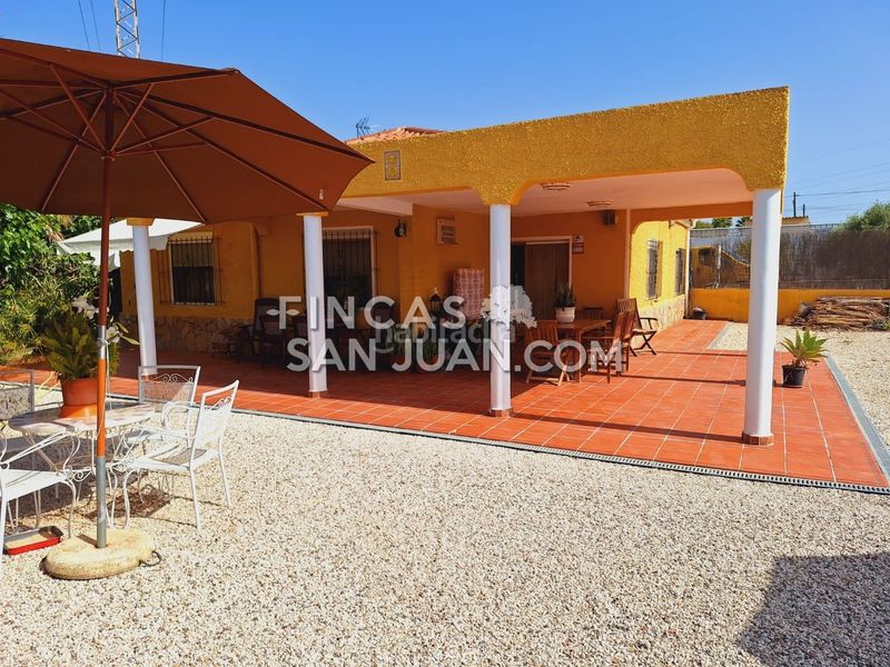 Foto 45b0309d-70c5-467f-bae1-e67c13b70e16. Xalet amb aparcament piscina a Villafranqueza Alicante